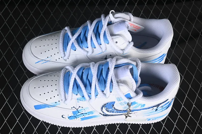 All categories Nk Air Force 1 Air Force series Nk Air Force 1 Low Air Force low-top Nike Air Force 1'07 Low "Sagittarius" Hand-painted graffiti Twelve constellations series Sagittarius Air Force One low-top casual sneakers Constellation 11231221